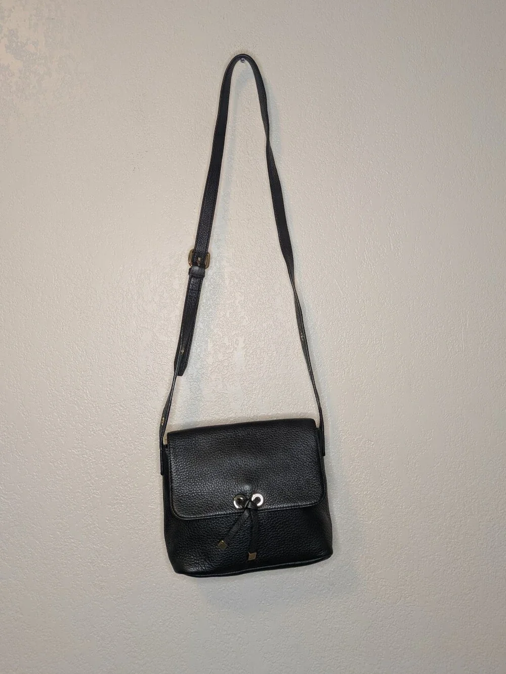 Talbots Black Genuine Leather Snap Flap Crossbody Bag • Excellent